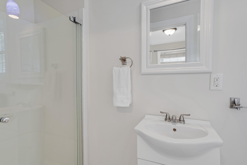 128 Spring Street Tisbury, MA 02568 - Photo 27 of 38