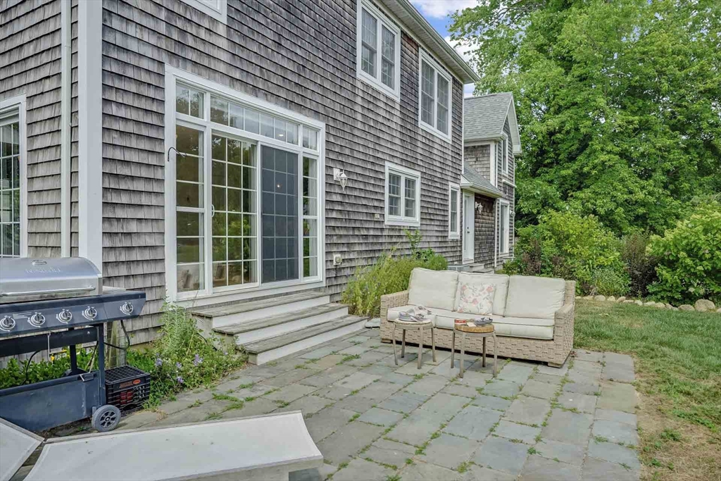 128 Spring Street Tisbury, MA 02568 - Photo 30 of 38