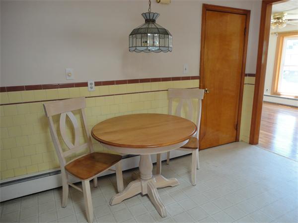 38 Copperfield Road Worcester, MA 01602 - Photo 4 of 30
