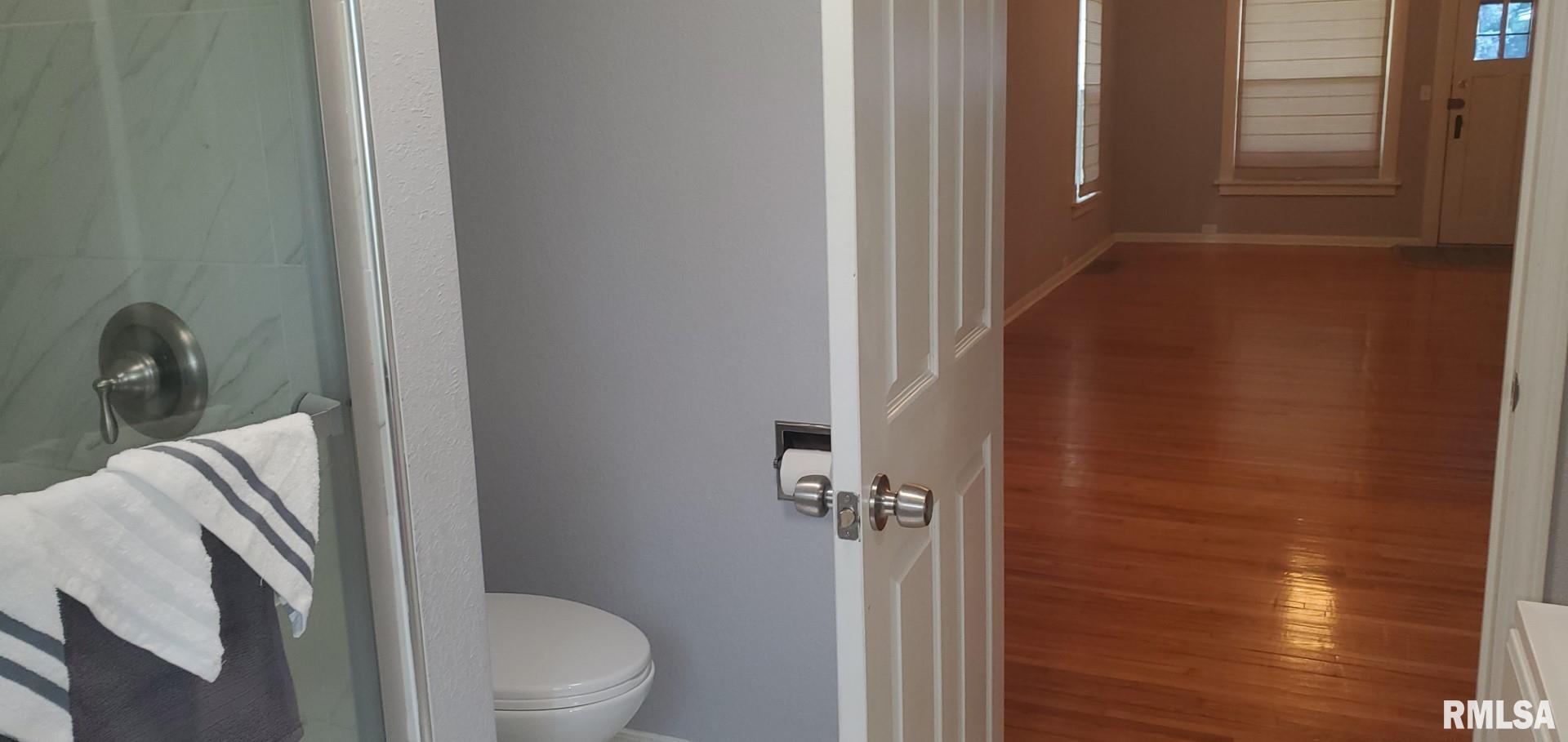 636 North 8th Avenue Canton, IL 61520 - Photo 17 of 53