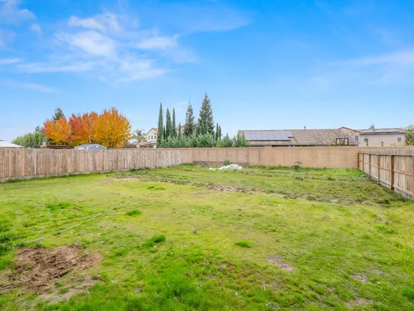 $499,000 | 5958 West Austin Way, Fresno, CA 93722