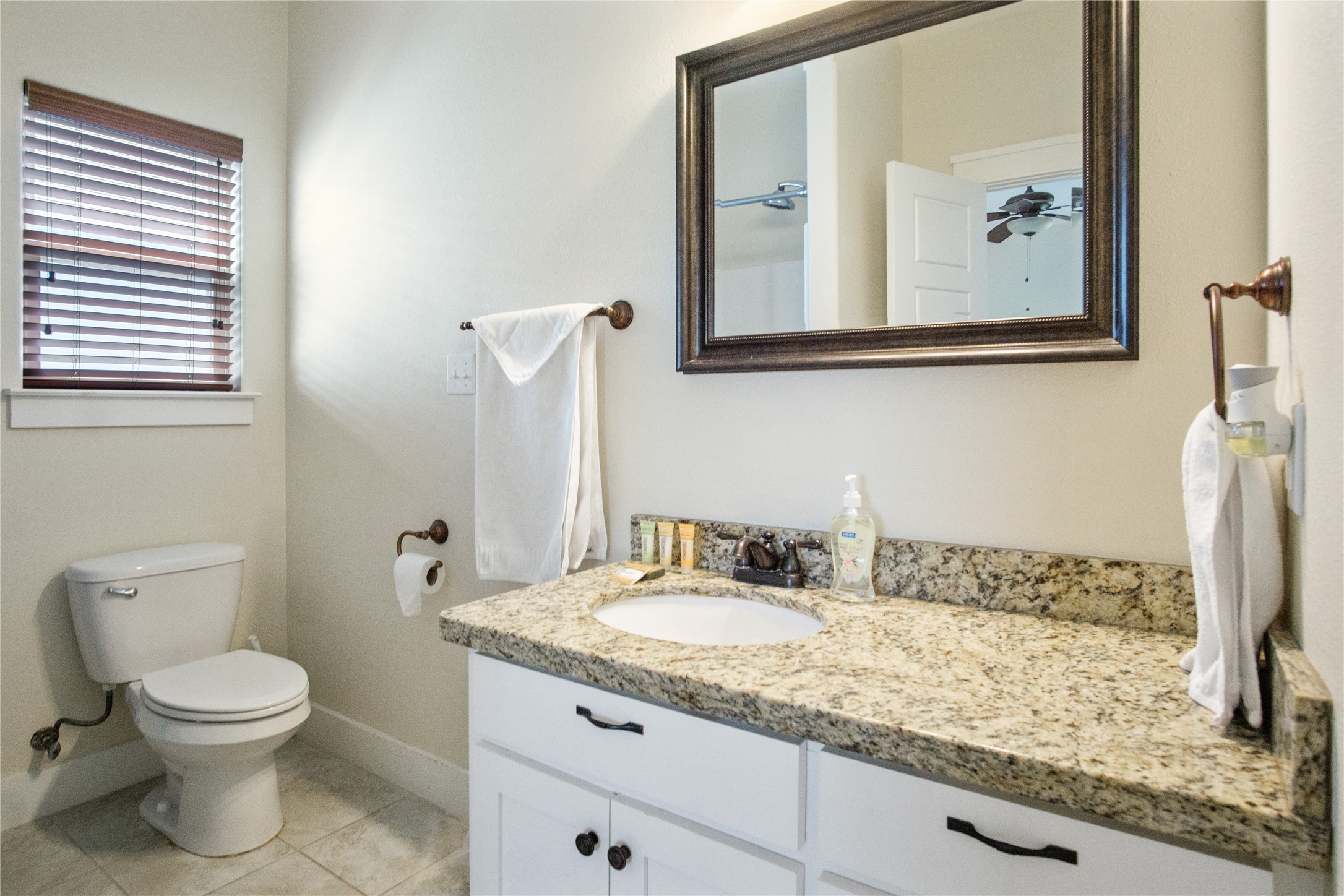 988 Gulf Road Crystal Beach, TX 77650 - Photo 17 of 36