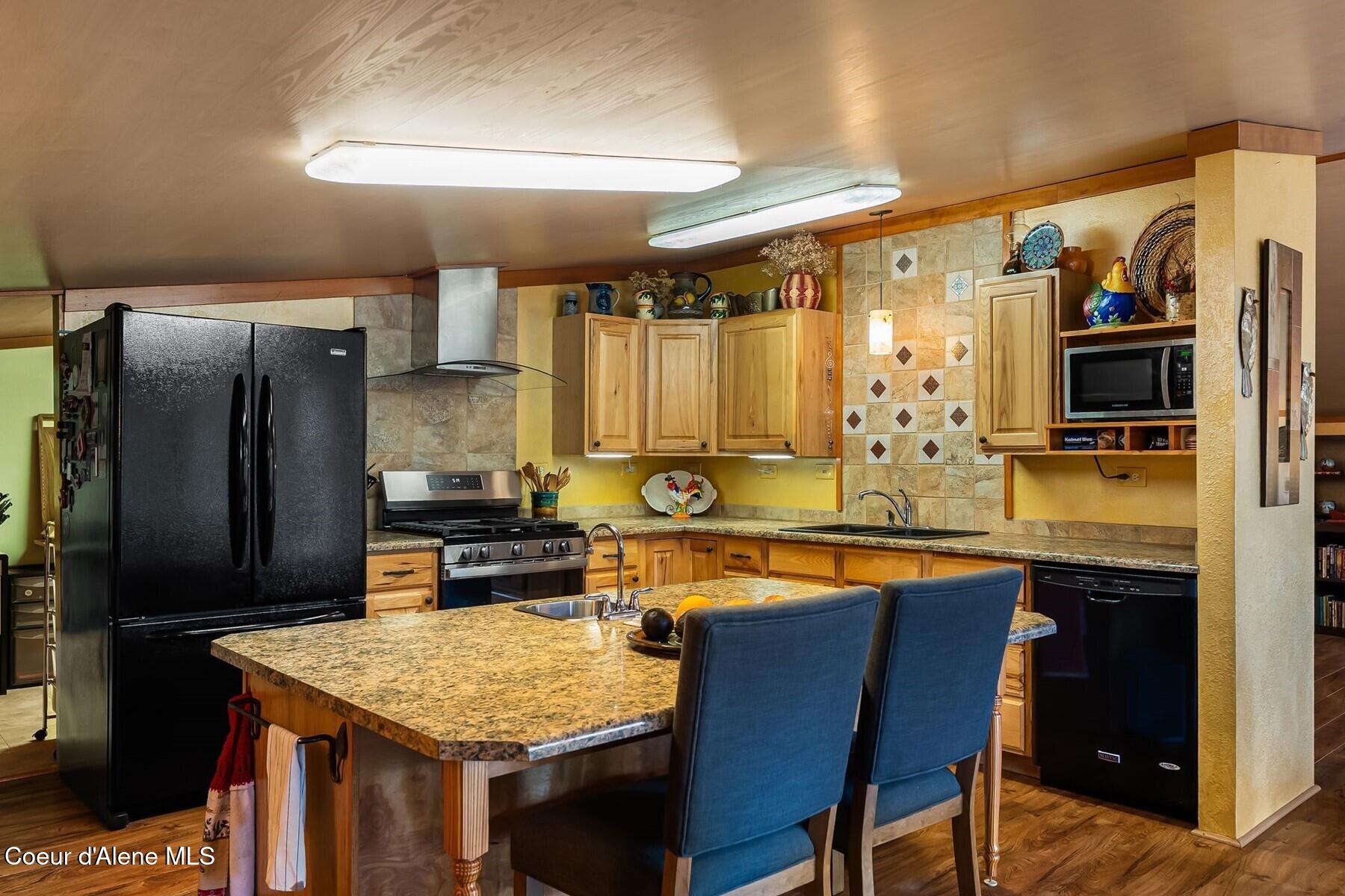 446 Hummingbird Drive Sandpoint, ID 83864 - Photo 43 of 95 Dinning