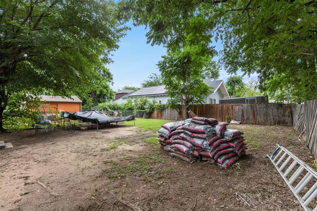 3227 Spring Avenue Dallas, TX 75215 - Photo 10 of 12