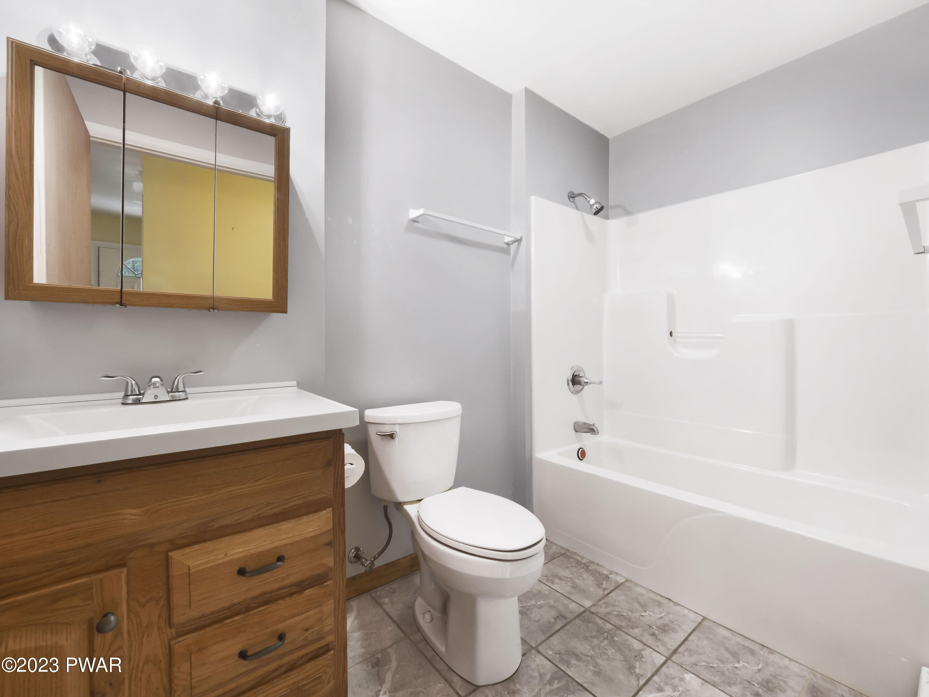 101 Waterwheel Road Milford, PA 18337 - Photo 12 of 25