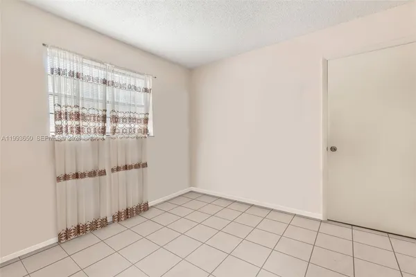 $339,000 | 1460 West 43rd Place, Unit 106, Hialeah, FL 33012