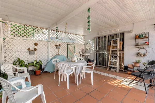 $339,000 | 1460 West 43rd Place, Unit 106, Hialeah, FL 33012