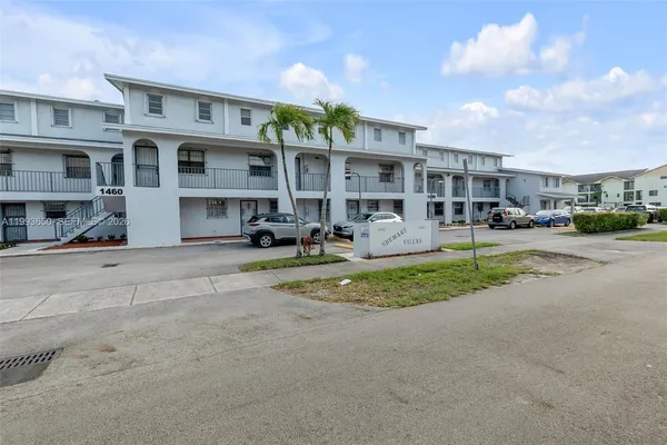 $339,000 | 1460 West 43rd Place, Unit 106, Hialeah, FL 33012