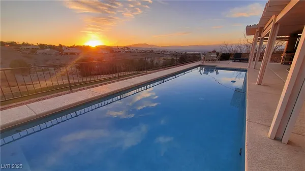 $4,500 | 2106 Dipinto Avenue, Henderson, NV 89052