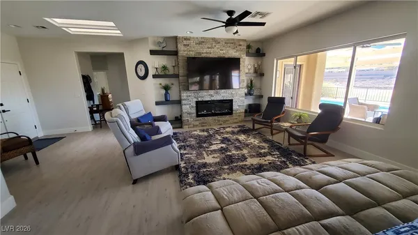 $4,500 | 2106 Dipinto Avenue, Henderson, NV 89052