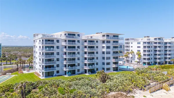 $680,000 | 5303 South Atlantic Avenue, Unit 560, New Smyrna Beach, FL 32169
