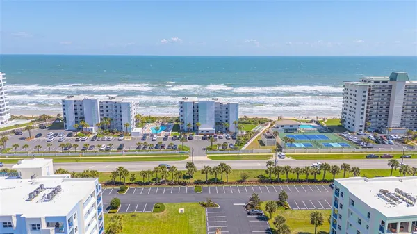 $680,000 | 5303 South Atlantic Avenue, Unit 560, New Smyrna Beach, FL 32169