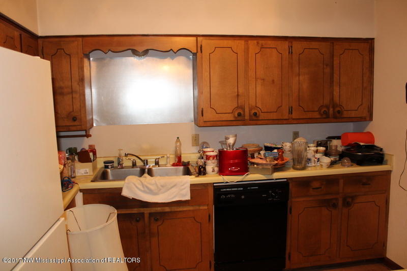 3061 Miller Road Olive Branch, MS 38654 - Photo 6 of 13 IMG_0695