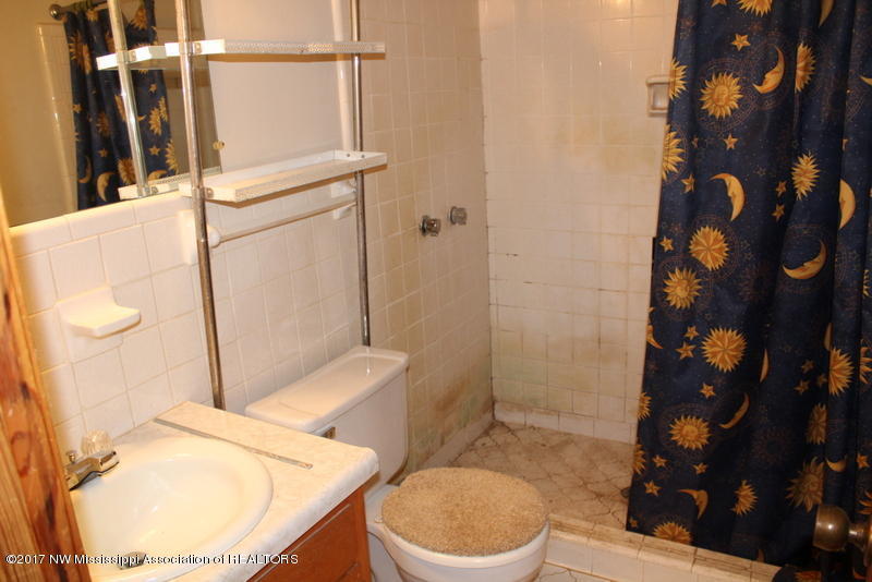 3061 Miller Road Olive Branch, MS 38654 - Photo 10 of 13 IMG_0693`