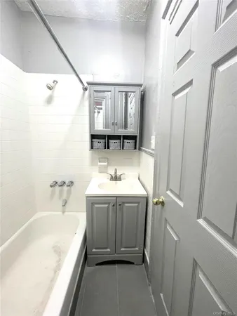 $3,300 | 1228 Flatbush Avenue, Unit 2 | Ditmas Park