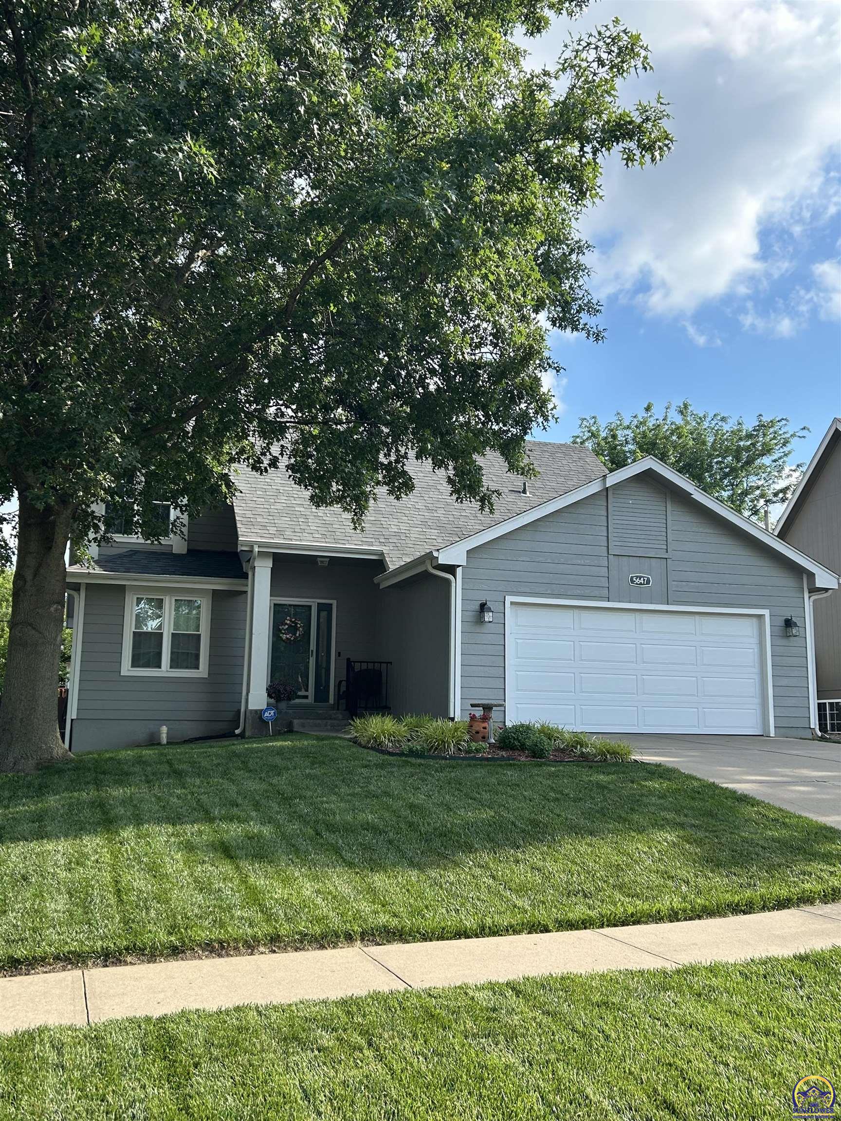5647 Southwest 34th Place Topeka, KS 66614 - Photo 1 of 3