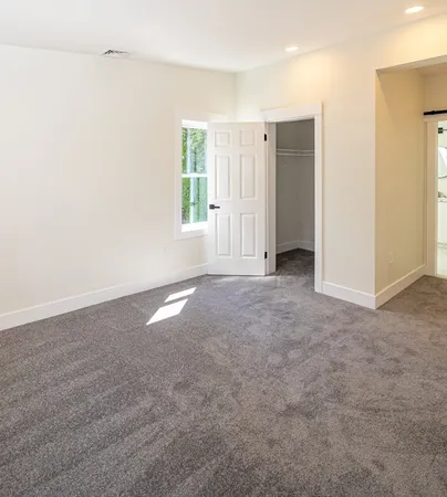 $525,000 | 9 Susan Drive, Dudley, MA 01571