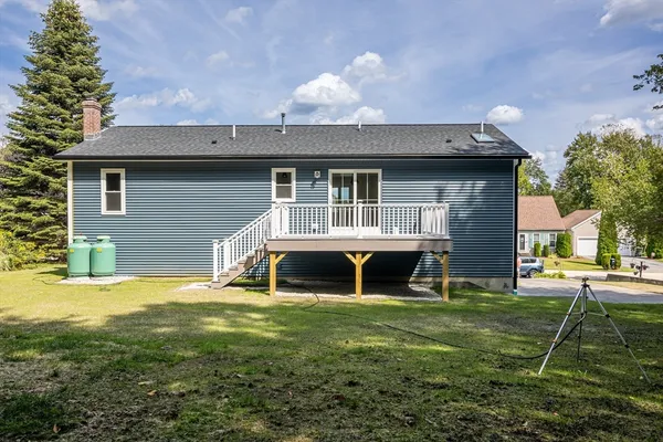 $525,000 | 9 Susan Drive, Dudley, MA 01571