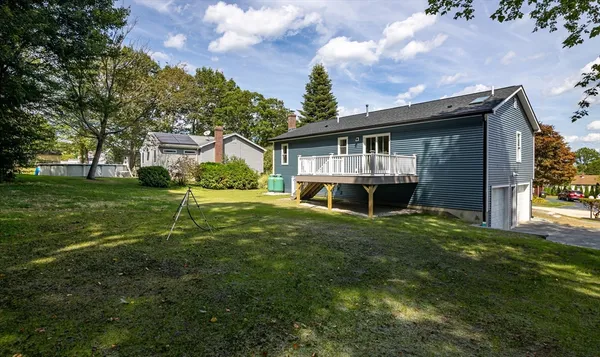 $525,000 | 9 Susan Drive, Dudley, MA 01571
