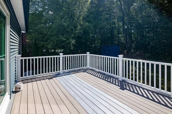 $525,000 | 9 Susan Drive, Dudley, MA 01571