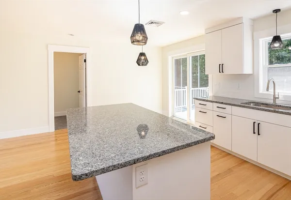 $525,000 | 9 Susan Drive, Dudley, MA 01571