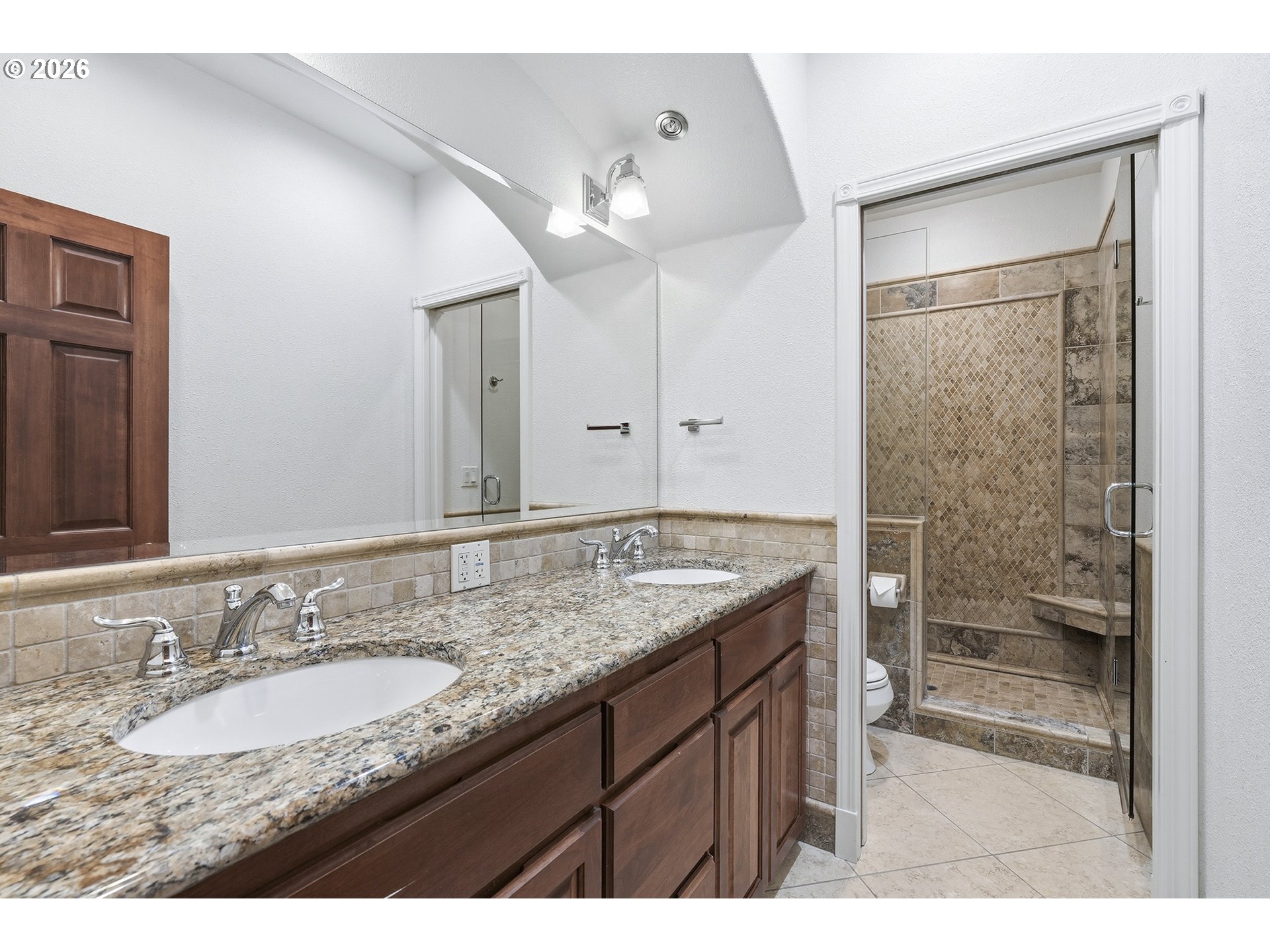 9800 Southwest Morrison Street Portland, OR 97225 - Photo 35 of 48 Bathroom