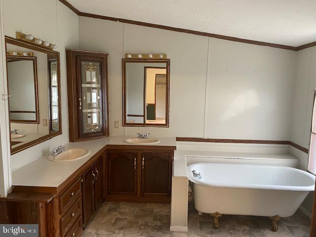 1922 Bennett Road Aberdeen, MD 21001 - Photo 23 of 29 Large corner sinks