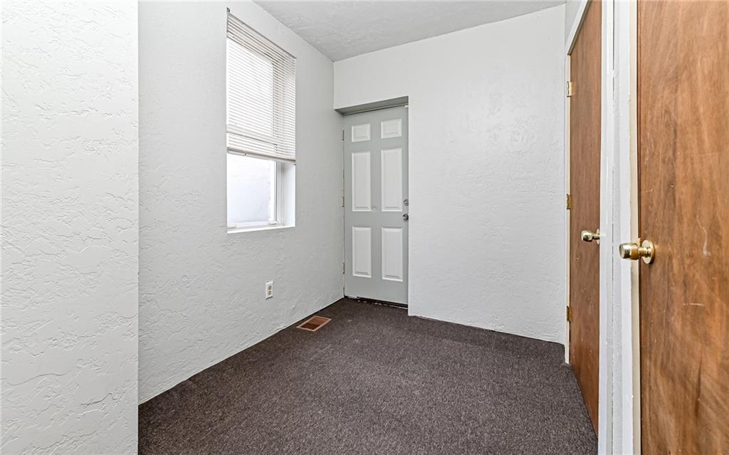 720 Evergreen Road Pittsburgh, PA 15209 - Photo 11 of 24 Gallery Image 11