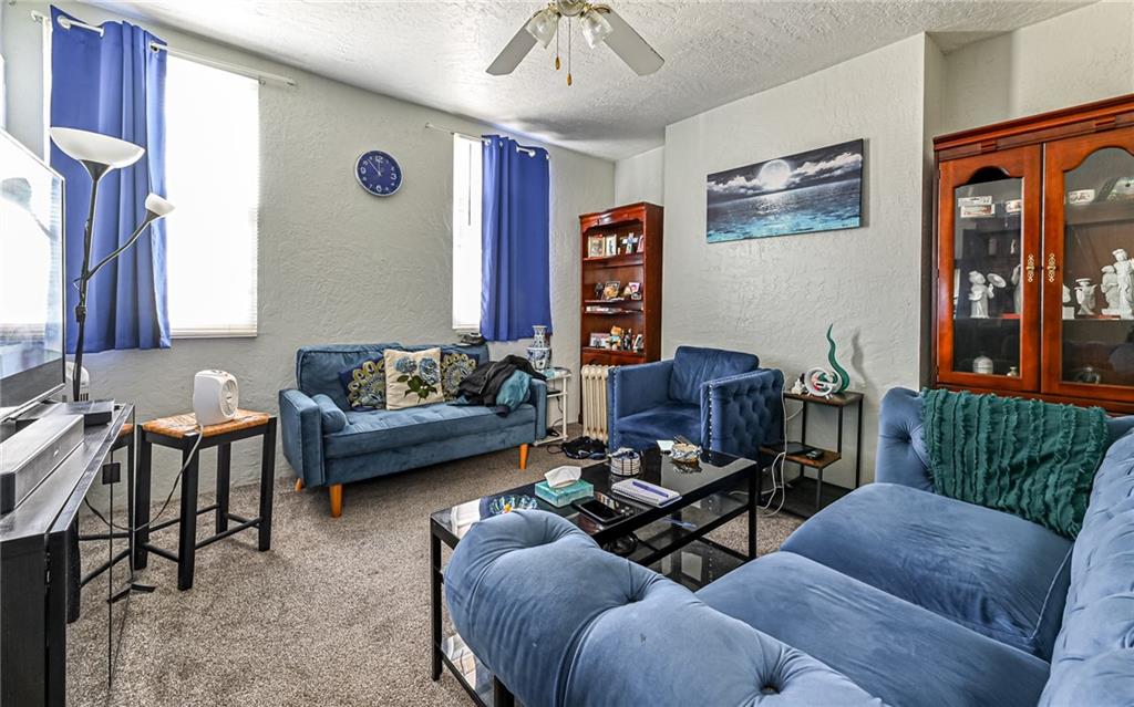 720 Evergreen Road Pittsburgh, PA 15209 - Photo 15 of 24 Living space 2nd unit