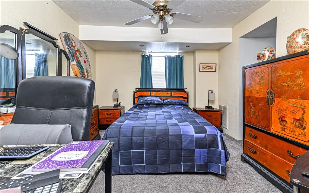 720 Evergreen Road Pittsburgh, PA 15209 - Photo 19 of 24 Bedroom 2nd unit