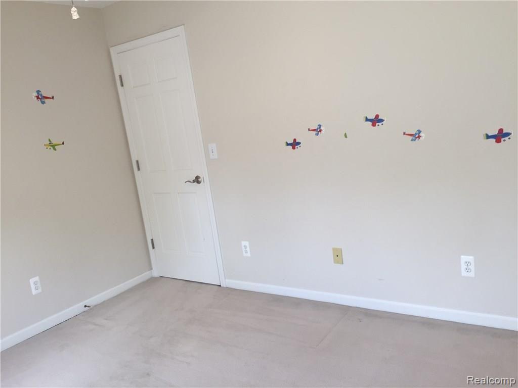 1044 Hidden Lane Rochester Hills, MI 48309 - Photo 40 of 46