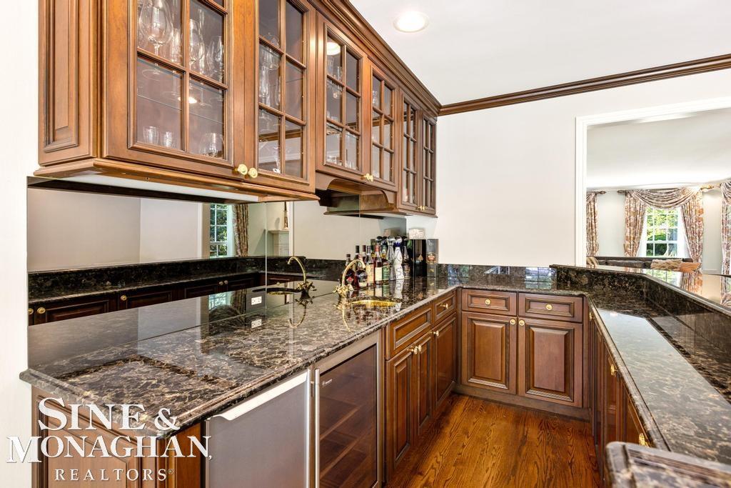 166 Touraine Road Grosse Pointe Farms, MI 48236 - Photo 10 of 80