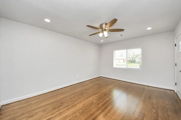 $1,800 | 6934 Neff Street, Houston, TX 77074