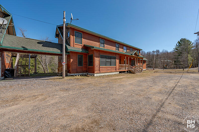 667 Days Mills Road St. Regis Falls, NY 12980 - Photo 5 of 51 HomeOnLakeOzoniaOutlet_Exterior