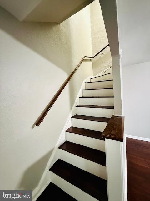 4809 Wilern Avenue Baltimore, MD 21215 - Photo 8 of 18 a view of entryway