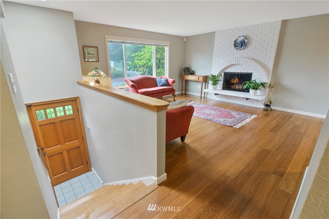 14617 Southeast 195th Place Renton, WA 98058 - Photo 8 of 35 Gallery Image 8