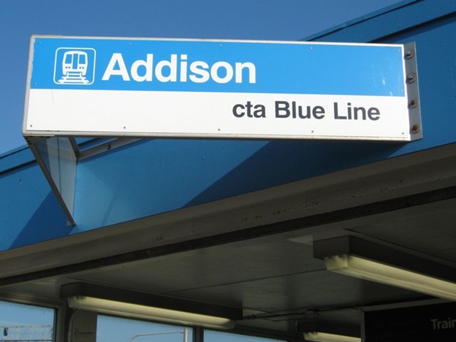 3706 North Drake Avenue, Unit G Chicago, IL 60618 - Photo 3 of 23 a close up of a street sign