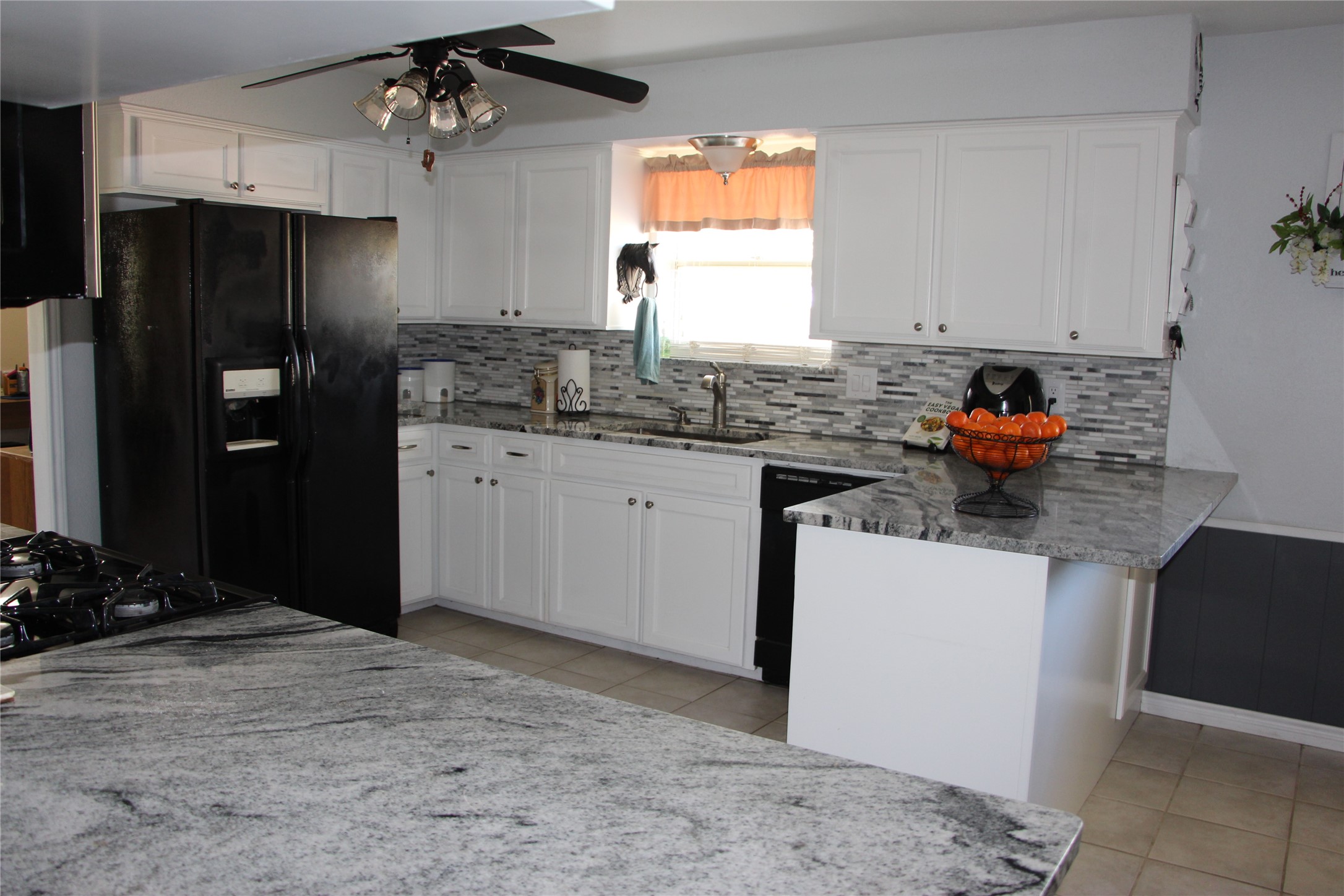 12710 Dannhaus Road Needville, TX 77461 - Photo 14 of 24