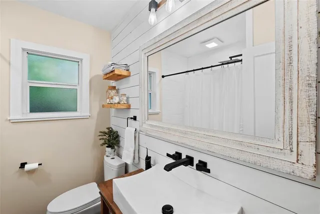 $4,600 | 1534 Van Buren Street, Hollywood, FL 33020