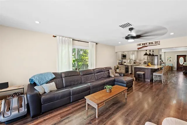 $4,600 | 1534 Van Buren Street, Hollywood, FL 33020