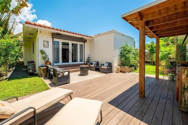 $4,600 | 1534 Van Buren Street, Hollywood, FL 33020