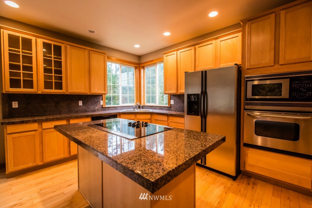 9662 Phillips Road Southeast Port Orchard, WA 98367 - Photo 9 of 25 Gallery Image 9