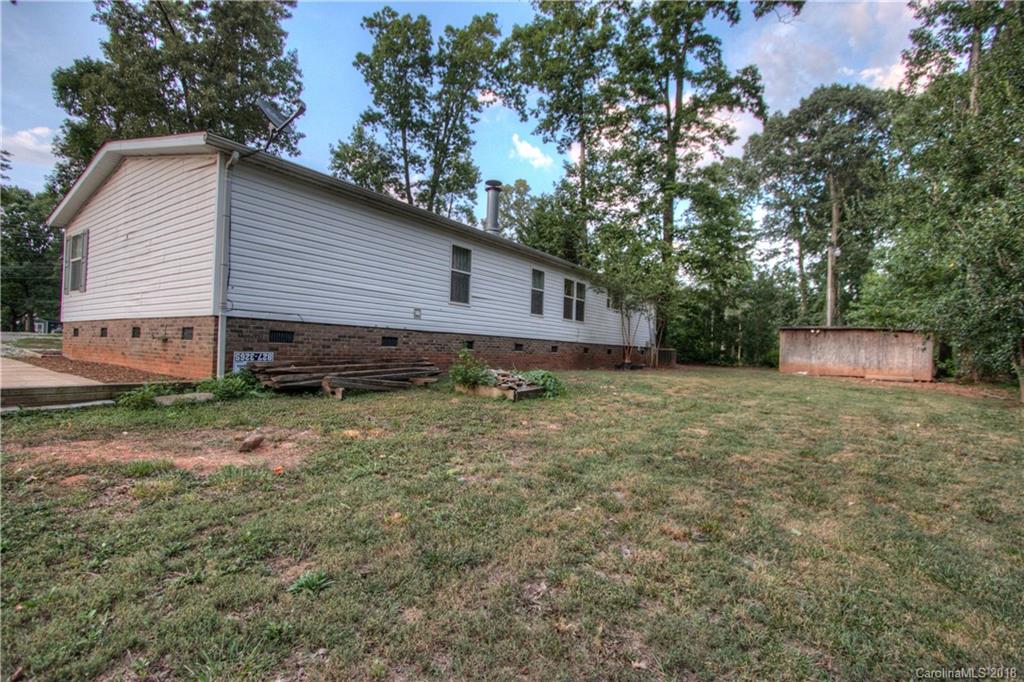 1545 Lane Road Mount Holly, NC 28120 - Photo 4 of 20 Gallery Image 4