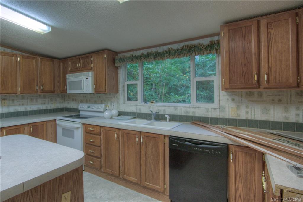 1545 Lane Road Mount Holly, NC 28120 - Photo 9 of 20 Gallery Image 9