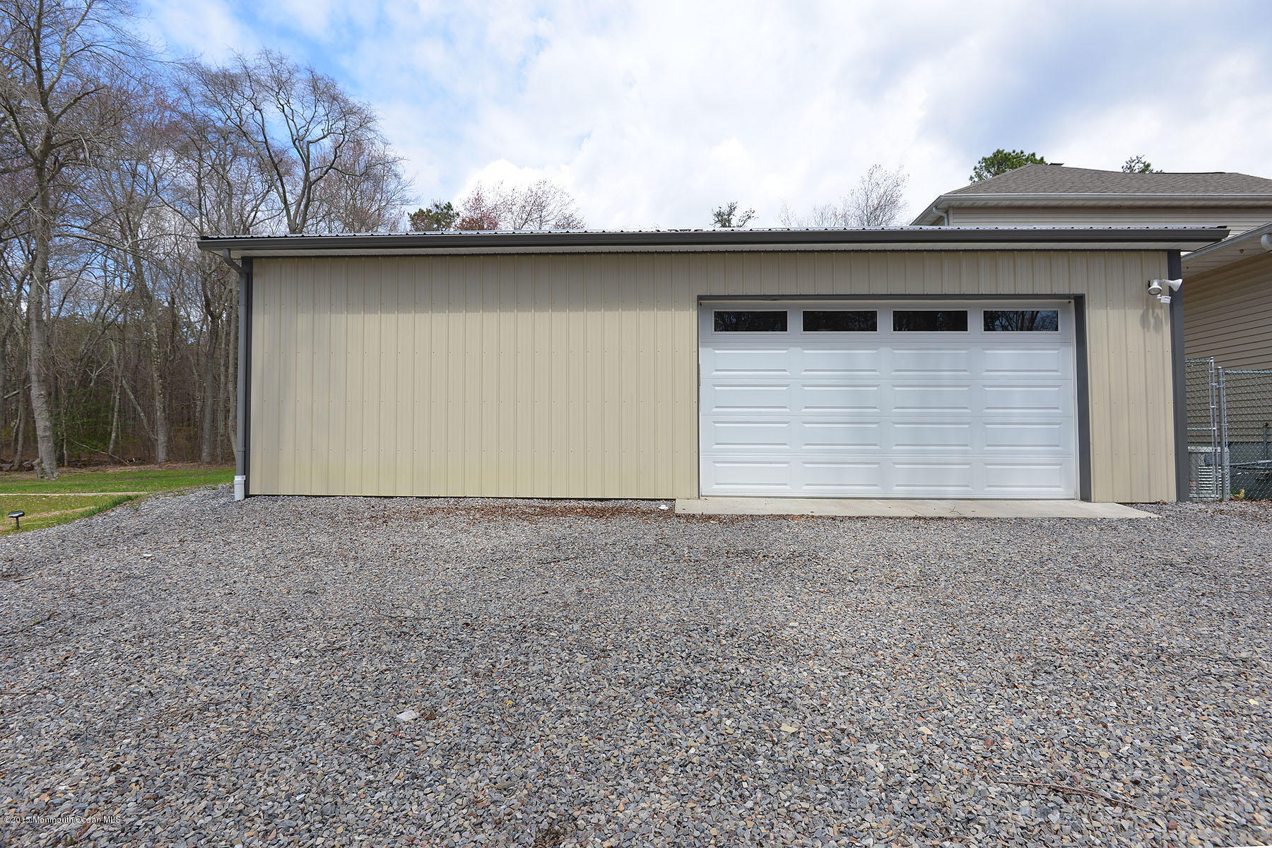 386 Oak Glen Road Howell, NJ 07731 - Photo 26 of 26 GARAGE