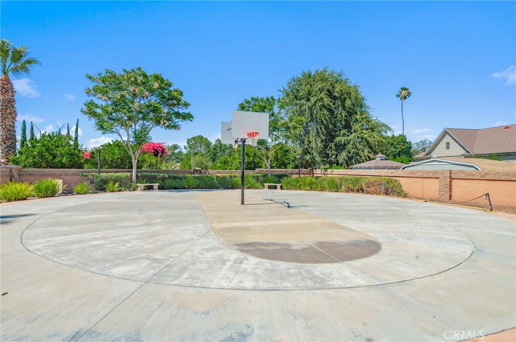 4947 Plumtree Court Riverside, CA 92504 - Photo 44 of 46 Community basket court