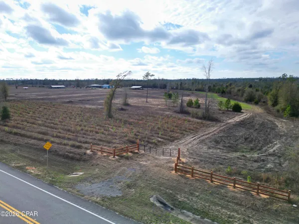 $139,000 | 12040 Highway 73, Clarksville, FL 32430