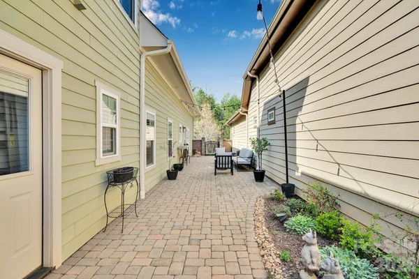 $449,000 | 7526 Fairway Villa Circle, Denver, NC 28037