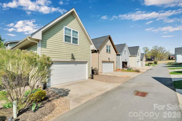 $449,000 | 7526 Fairway Villa Circle, Denver, NC 28037