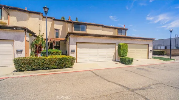 $619,900 | 10055 Aspen Circle, Santa Fe Springs, CA 90670